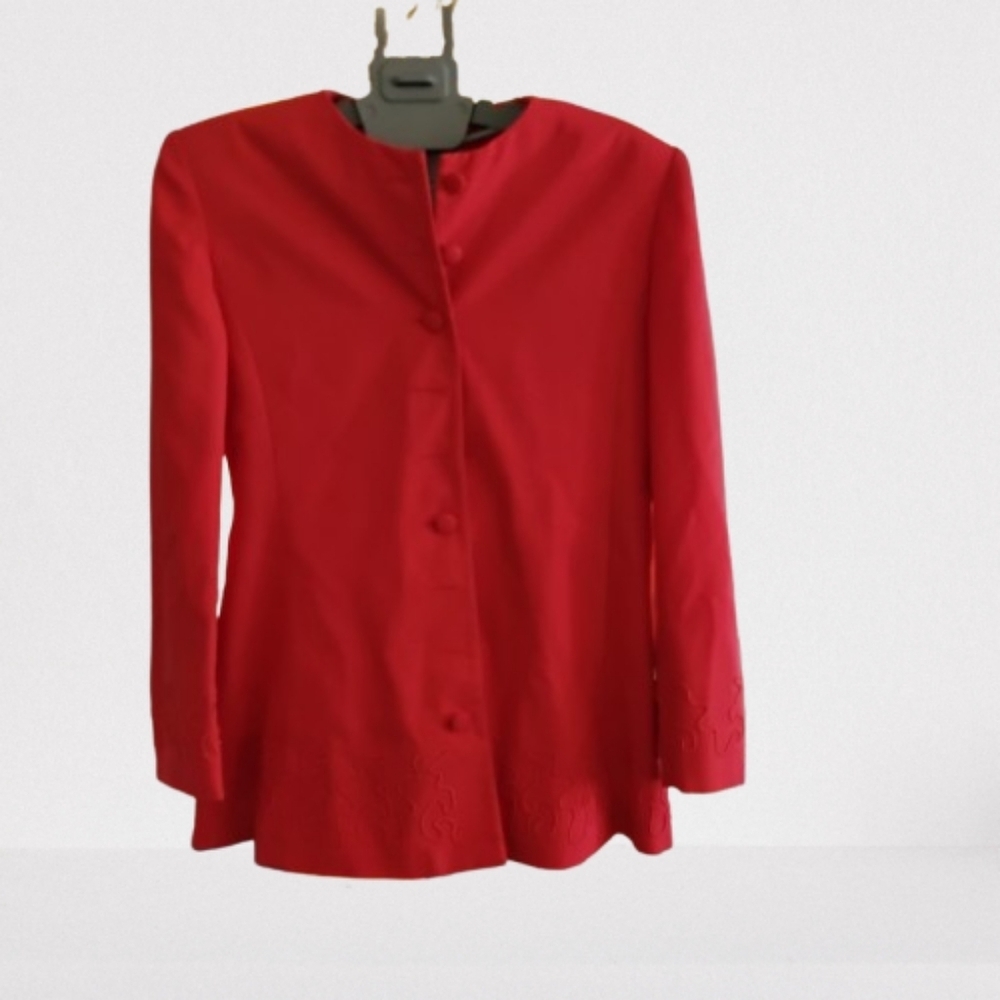 NWOT Red Embroidered Jacket Size 8 Southern Boho Western Luxe Cottagecore Artsy